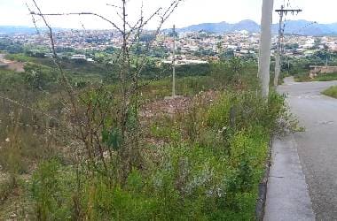 Oportunidade Única em São João Del-Rei/MG, 8 lotes no bairro Novo Horizonte.