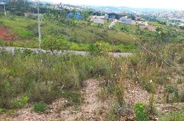 Oportunidade Única em São João Del-Rei/MG, 8 lotes no bairro Novo Horizonte.